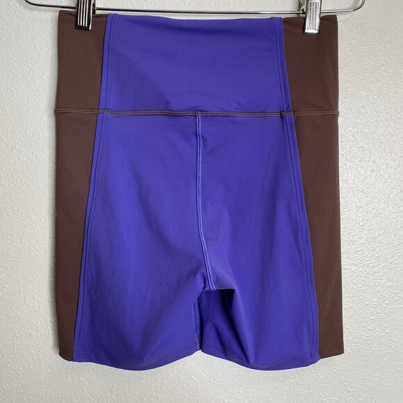 Lululemon Shorts‎ 8 Womens Hike To Swim Zip Front 6" High Rise - Picture 7 of 7